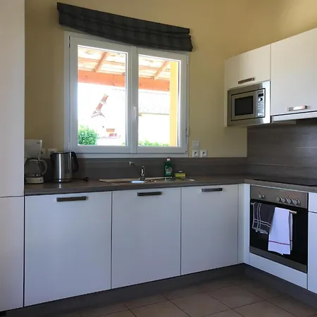 Holiday home Spacious With Garden And Pool *