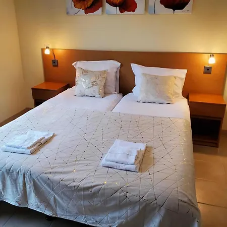 Holiday home Spacious With Garden And Pool *