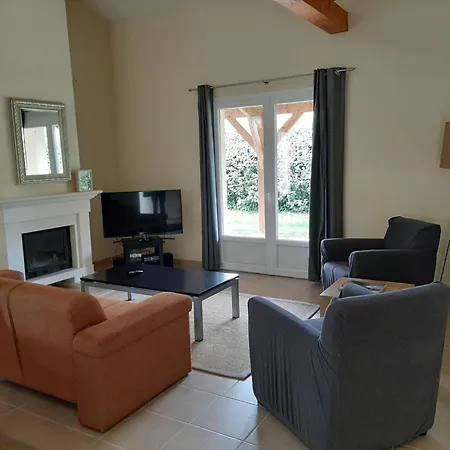 Spacious With Garden And Pool Les Forges (Deux-Sevres)