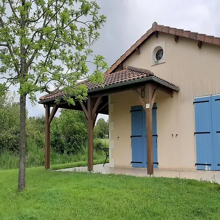 Holiday home Spacious With Garden And Pool *