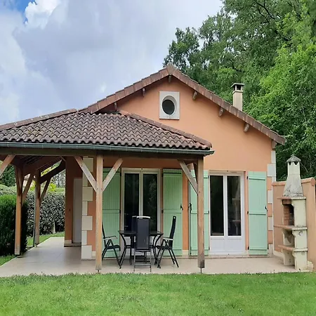 Spacious With Garden And Pool Holiday home Les Forges (Deux-Sevres)