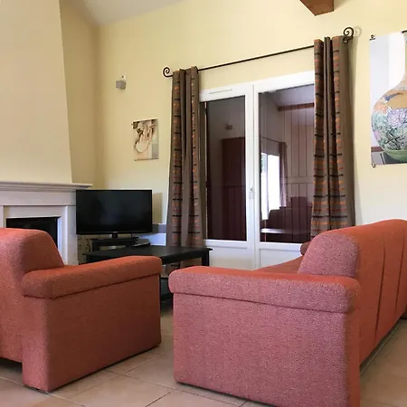 Spacious With Garden And Pool Les Forges (Deux-Sevres)