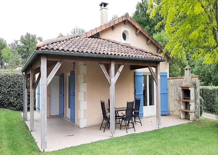 Spacious With Garden And Pool Les Forges (Deux-Sevres)