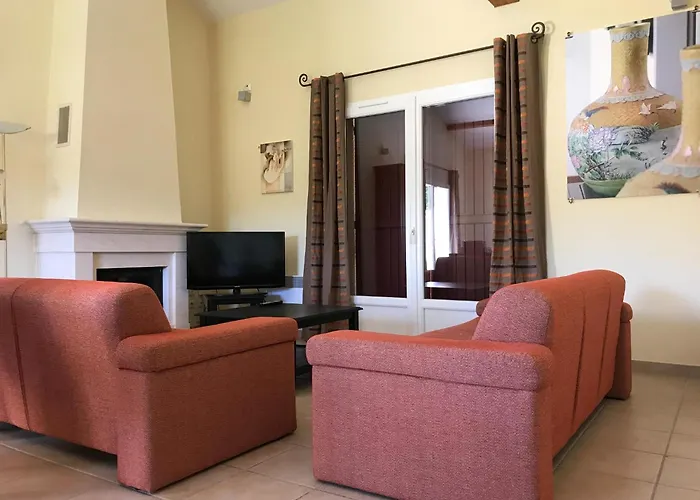 Spacious With Garden And Pool Les Forges (Deux-Sevres)